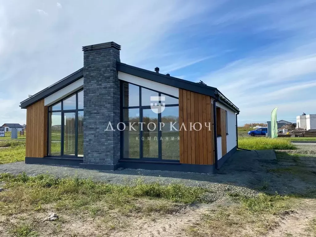 Дом в Новосибирская область, Мошковский район, пос. Октябрьский, Южный ... - Фото 1