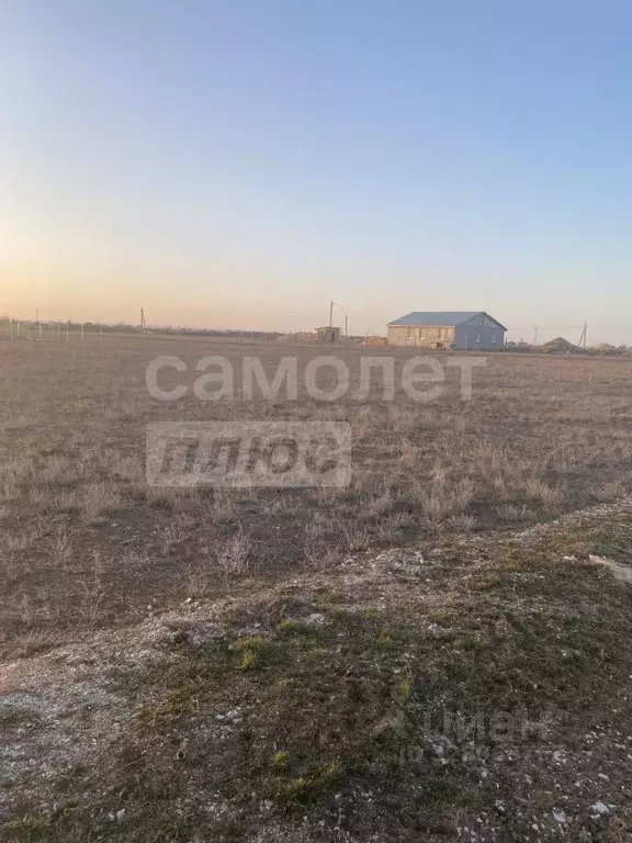 Участок в Крым, Сакский район, Штормовское с/пос, с. Крыловка ул. Мира ... - Фото 2