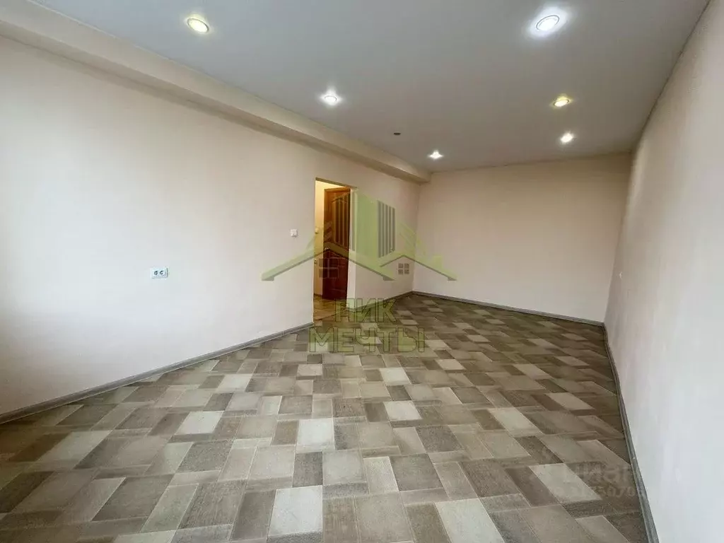 2-к кв. Бурятия, Улан-Удэ ул. Спартака, 1 (43.8 м) - Фото 1