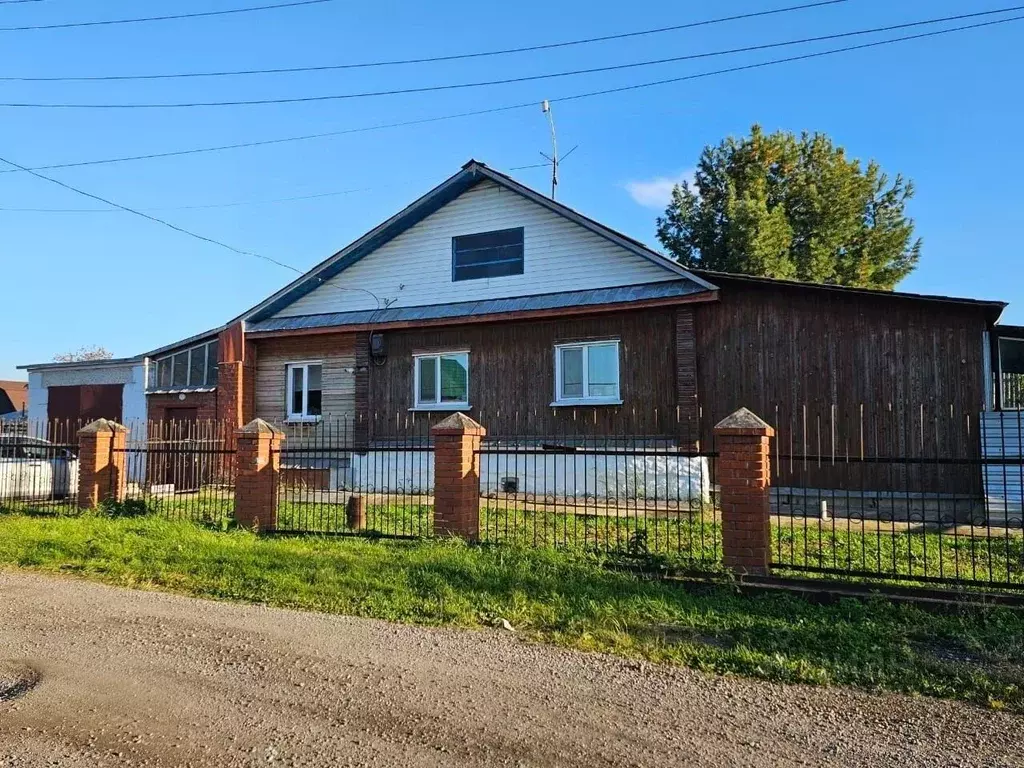 Дом в Свердловская область, Серов ул. Чехова, 11 (87 м) - Фото 0