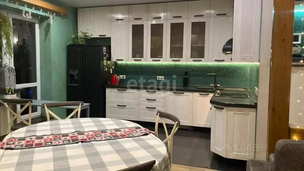 3-к кв. Калужская область, Обнинск ул. Усачева, 19 (88.8 м) - Фото 0