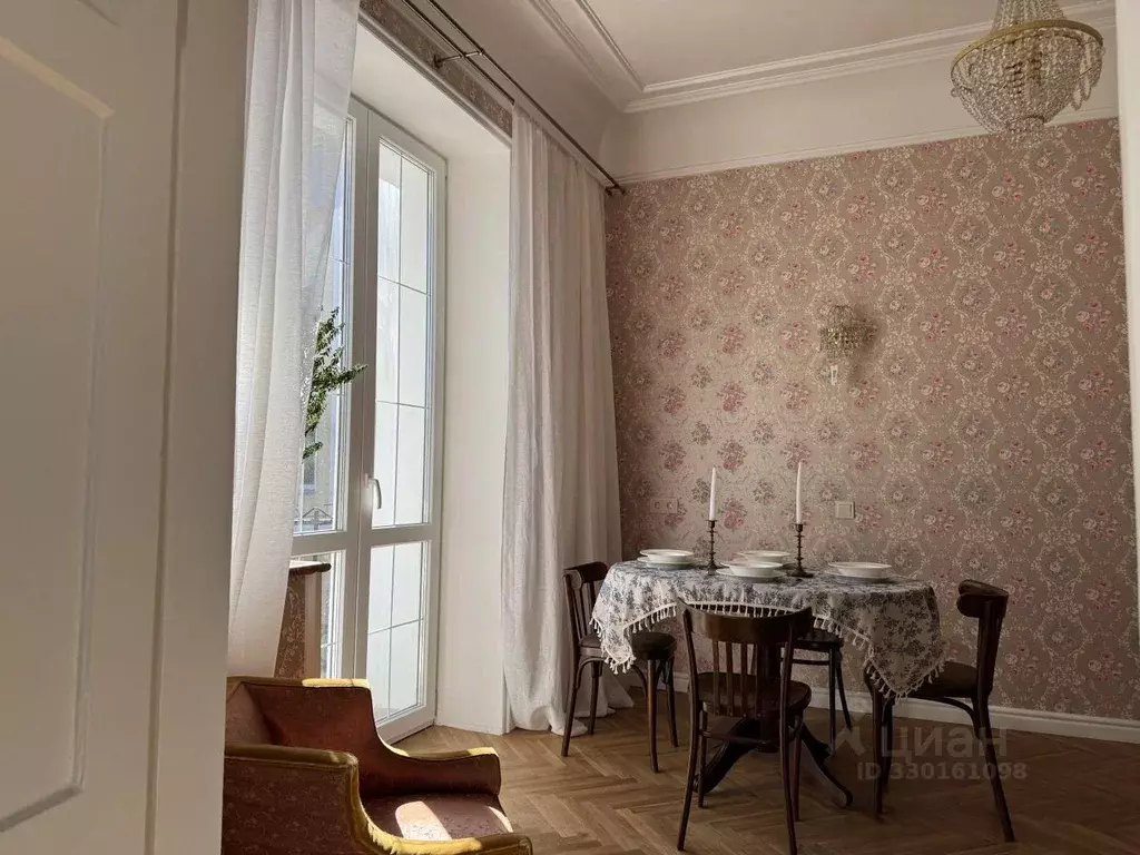 3-к кв. Кировская область, Киров Московская ул., 1 (75.6 м) - Фото 2