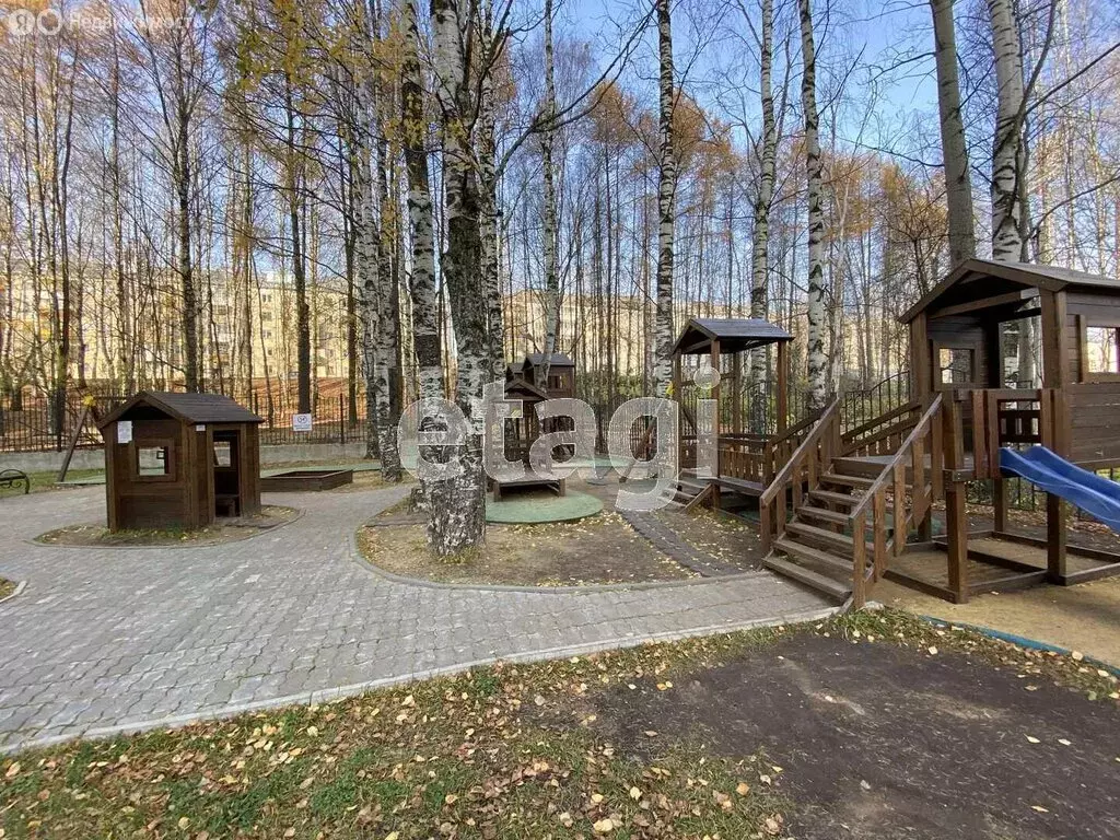 2-комнатная квартира: Сыктывкар, улица Куратова, 72 (58.9 м) - Фото 2