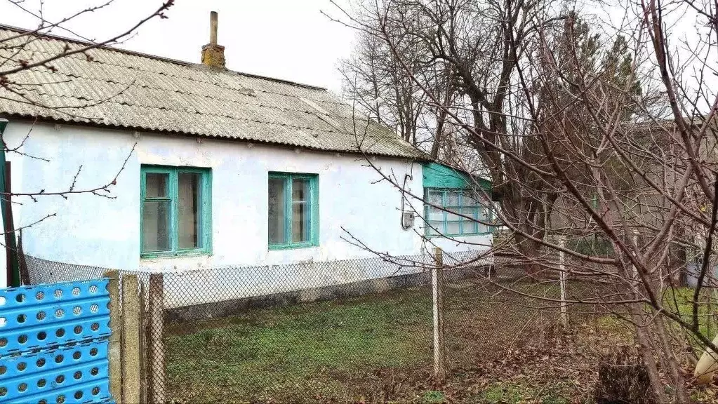 Дом в Крым, Первомайский район, с. Стахановка ул. Южная, 10 (61 м) - Фото 0