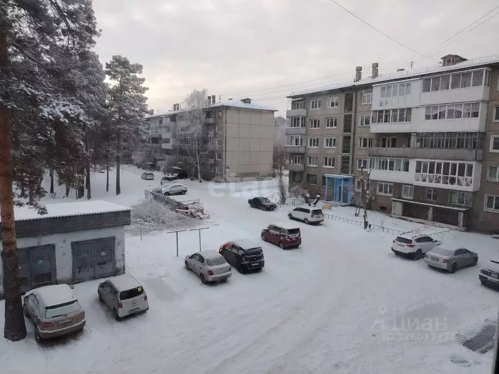 2-к кв. Иркутская область, Ангарск 212-й кв-л, 6 (45.7 м) - Фото 1