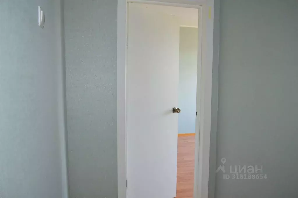 3-к кв. Алтайский край, Барнаул ул. Новосибирская, 38к2 (64.4 м) - Фото 1