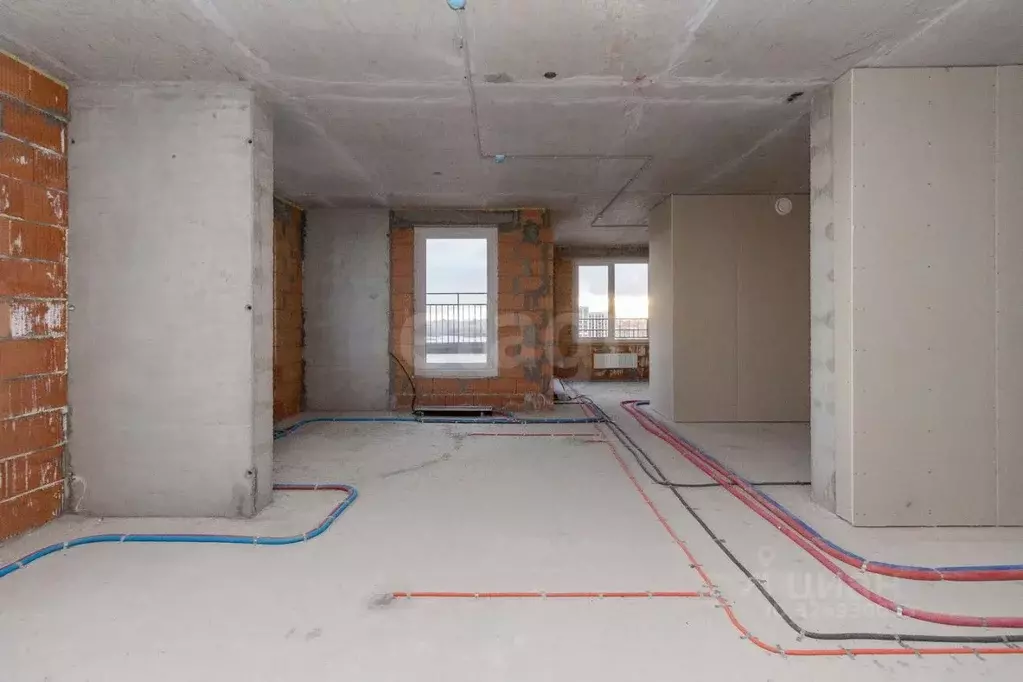 3-к кв. Тюменская область, Тюмень ул. Краснооктябрьская, 4к1 (134.8 м) - Фото 1