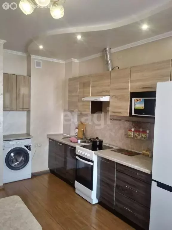 2-комнатная квартира: Горно-Алтайск, Советская улица, 7/1 (59.1 м) - Фото 1