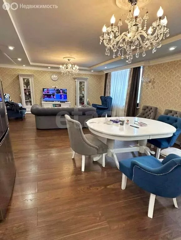 4-комнатная квартира: Тюмень, улица Червишевский Тракт, 58 (140.3 м) - Фото 1