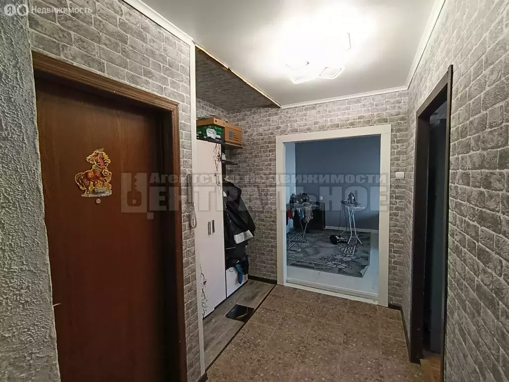 3-комнатная квартира: Смоленск, улица Рыленкова, 27 (72.5 м) - Фото 2