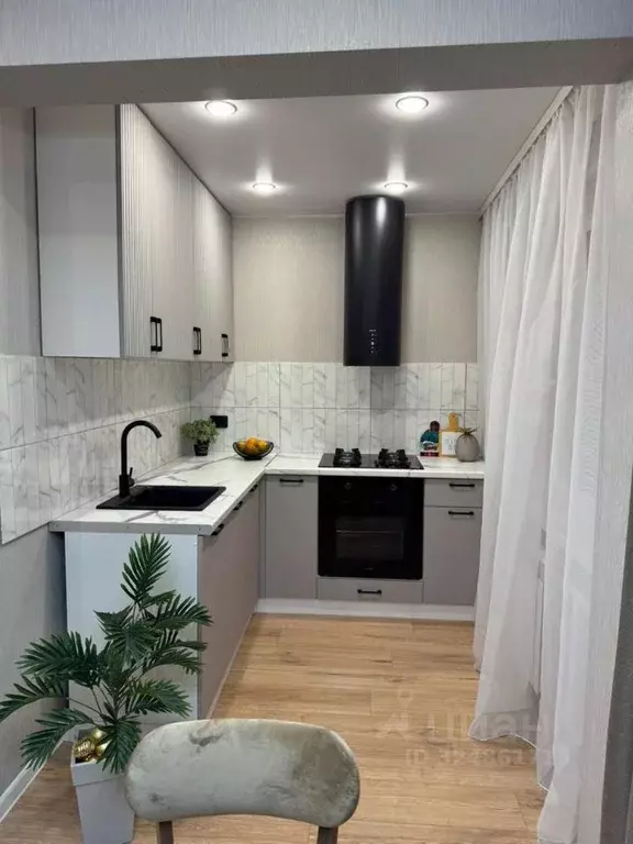 3-к кв. Калужская область, Калуга ул. Суворова, 158 (60.0 м) - Фото 1