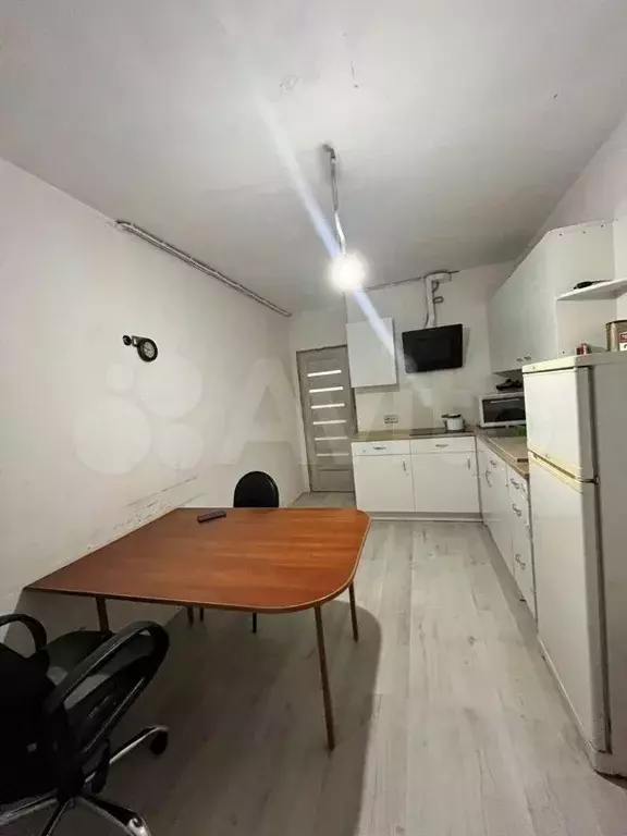 2-к. квартира, 56 м, 8/17 эт. - Фото 0