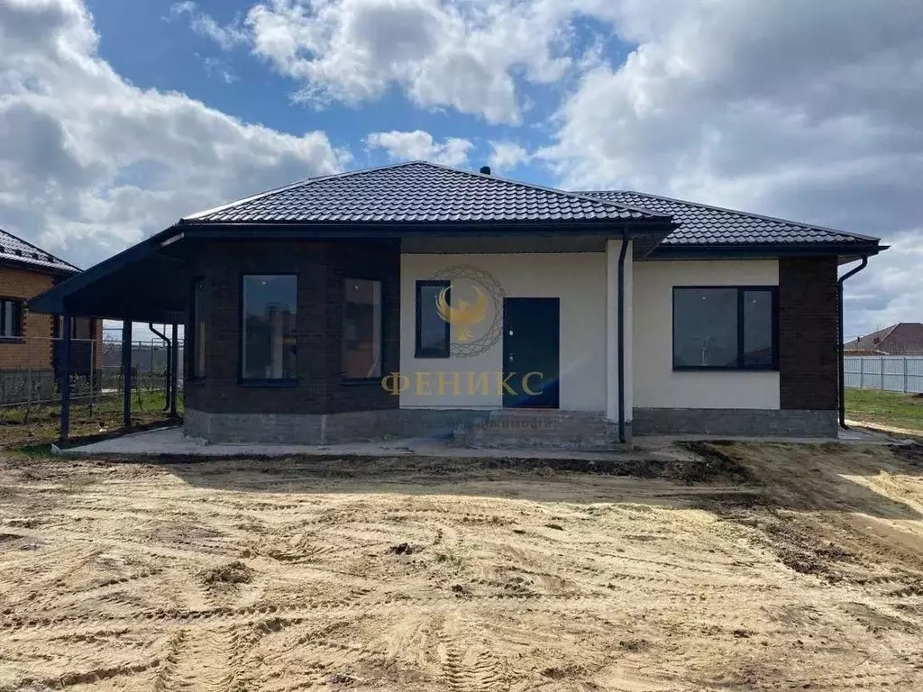 Дом в Белгородская область, Белгородский район, Беловское с/пос, с. ... - Фото 1