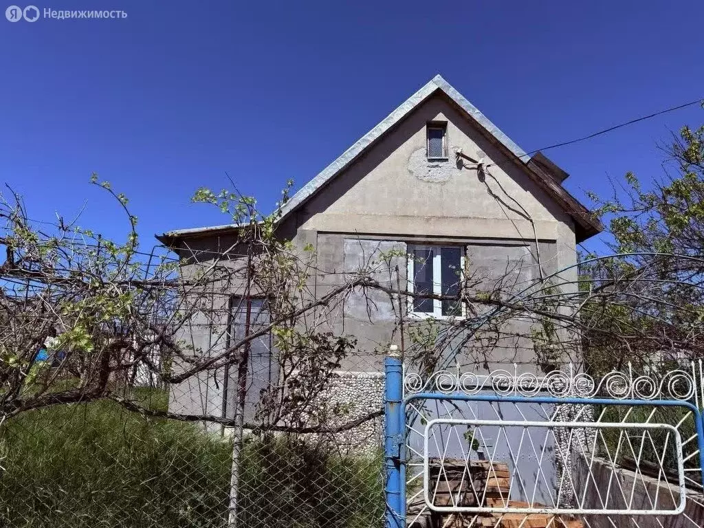 Дом в Сакский район, Ореховское сельское поселение, садоводческий ... - Фото 0
