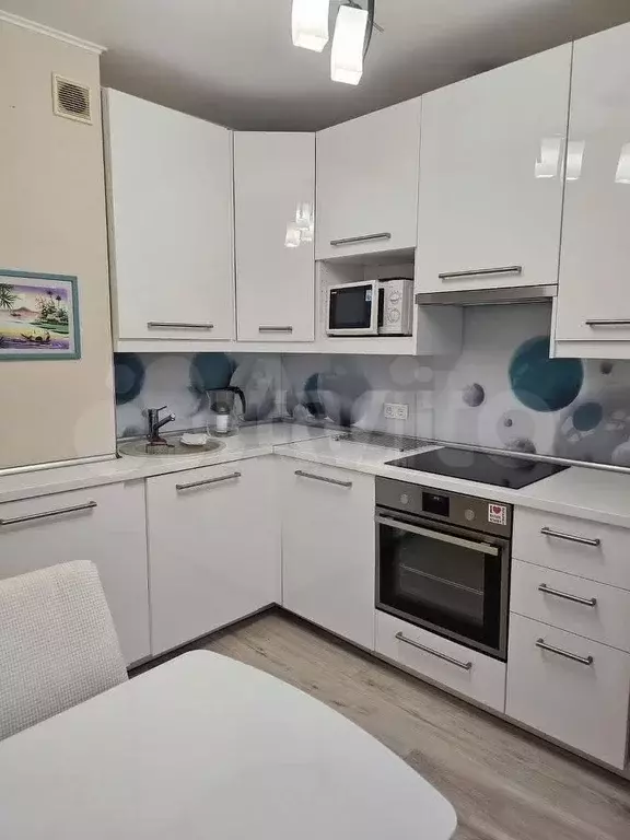 2-к. квартира, 52,9 м, 9/14 эт. - Фото 0