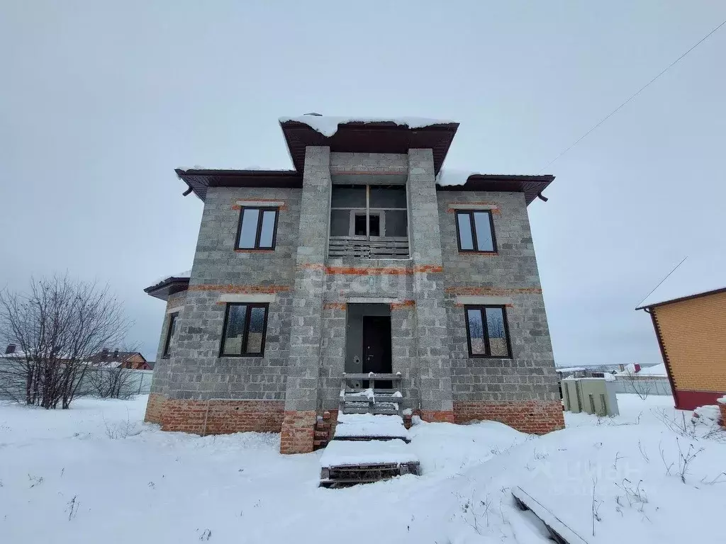 Дом в Белгородская область, Белгородский район, Разумное рп ул. ... - Фото 0