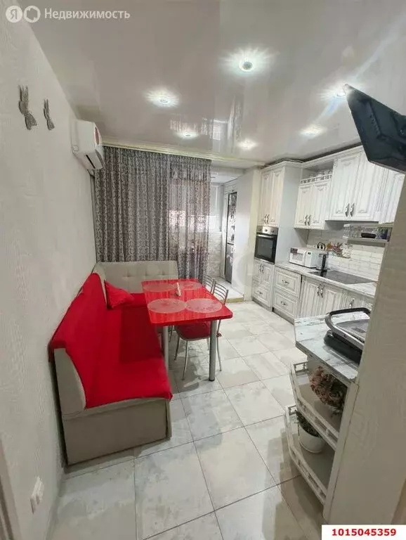 2-комнатная квартира: Краснодар, Кореновская улица, 69 (58 м) - Фото 1