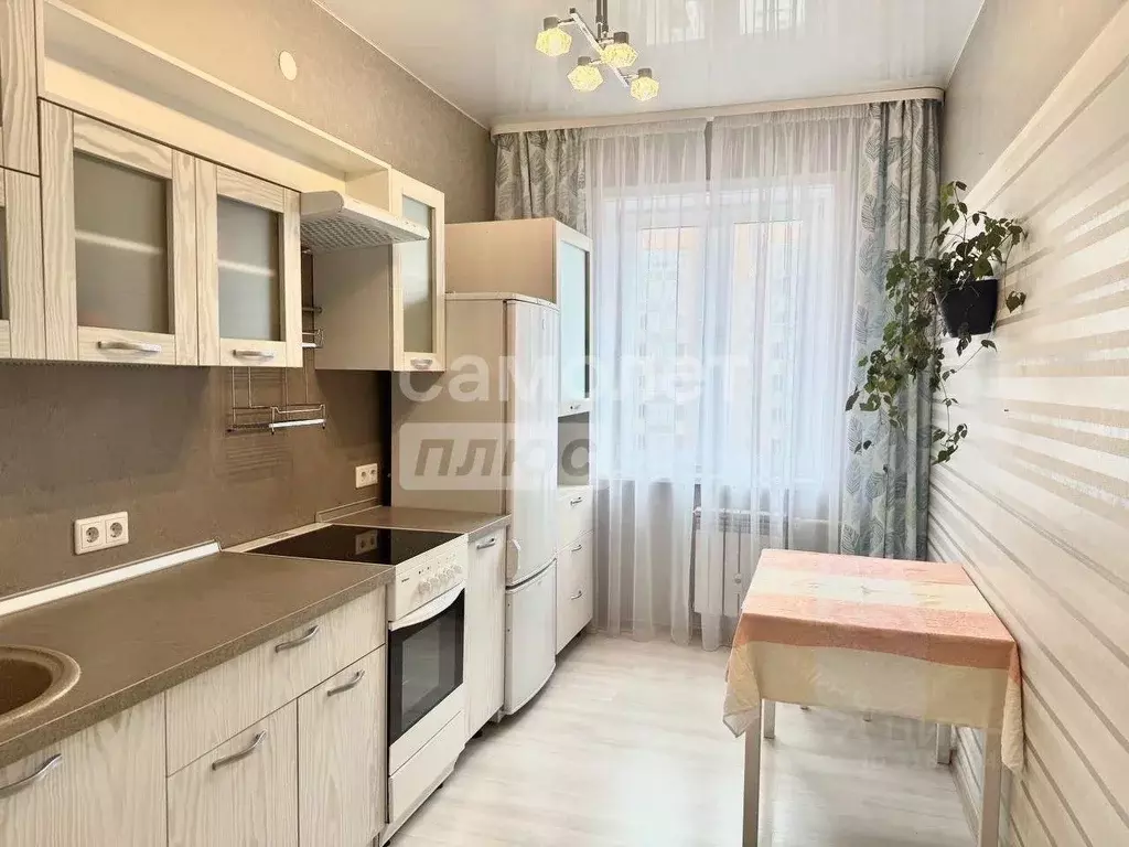 1-к кв. Иркутская область, Иркутск ул. Лыткина, 9/6 (42.0 м) - Фото 0