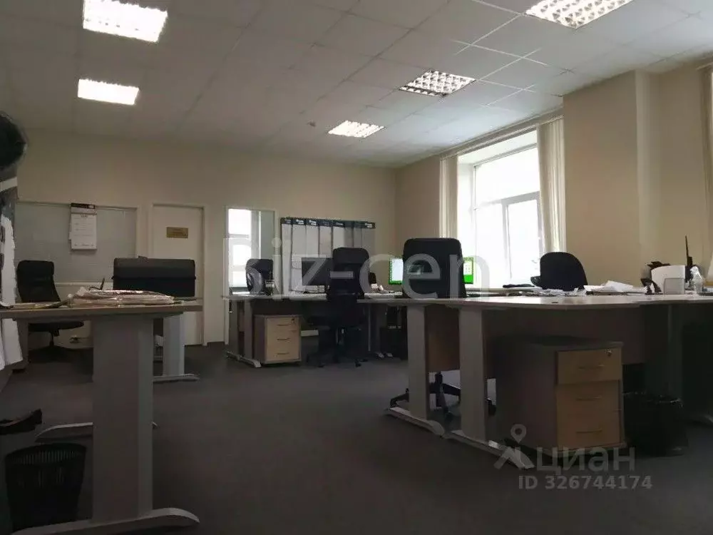 Офис в Санкт-Петербург Большая Разночинная ул., 14 (300 м) - Фото 1