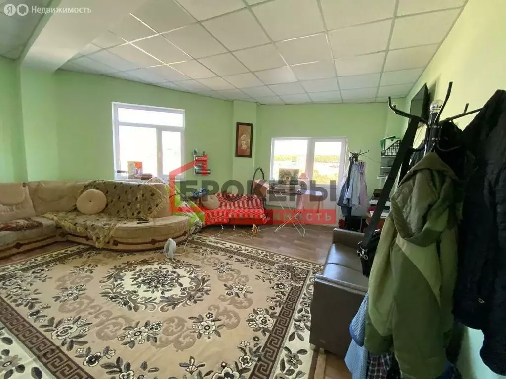 Квартира-студия: Севастополь, улица Генерала Лебедя, 49 (55 м) - Фото 0