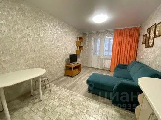 Студия Кировская область, Киров ул. Потребкооперации, 44 (40.0 м) - Фото 1