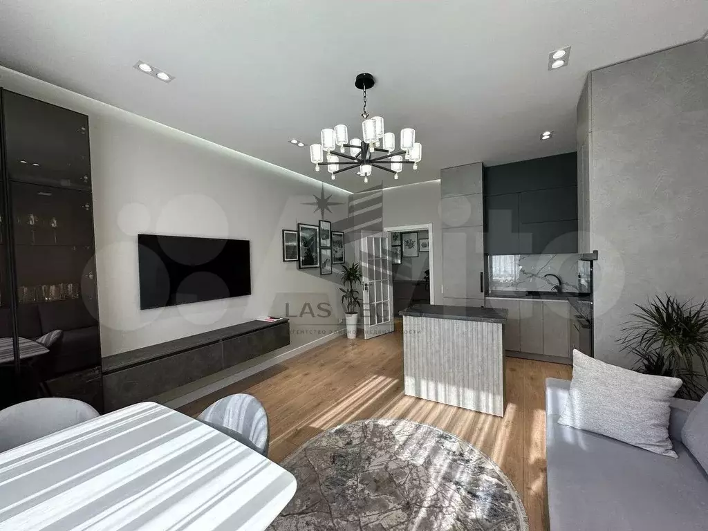 2-к. квартира, 60 м, 5/9 эт. - Фото 0