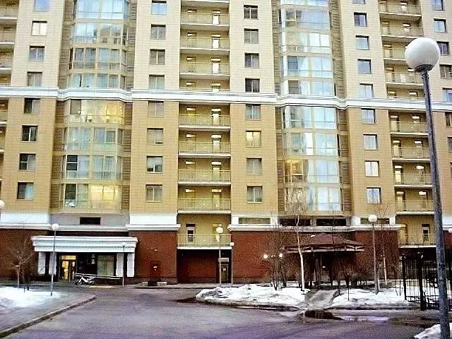 Гараж в Москва Мосфильмовская ул., 88к2с3 (20 м) - Фото 1