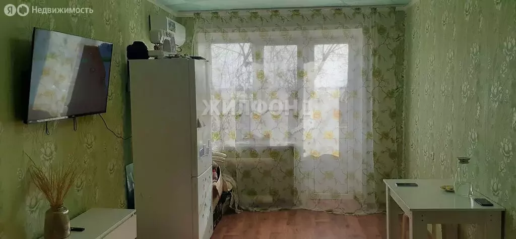 2-комнатная квартира: Камызяк, улица Максима Горького, 100 (43 м) - Фото 0