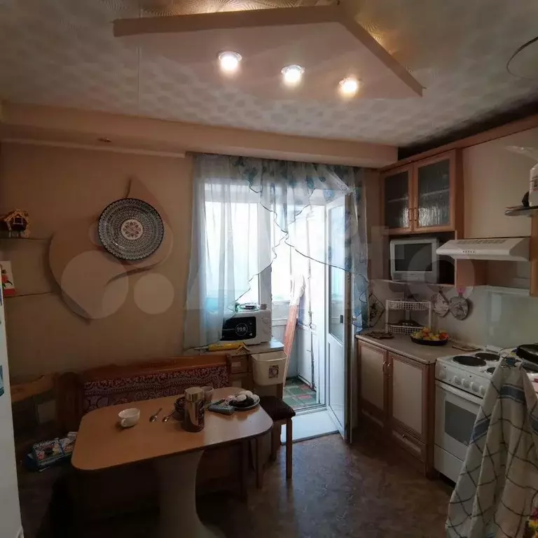 2-к. квартира, 45 м, 2/9 эт. - Фото 1