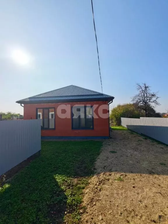 Дом в Краснодарский край, Кореновск Колхозная ул., 24Б (74 м) - Фото 2