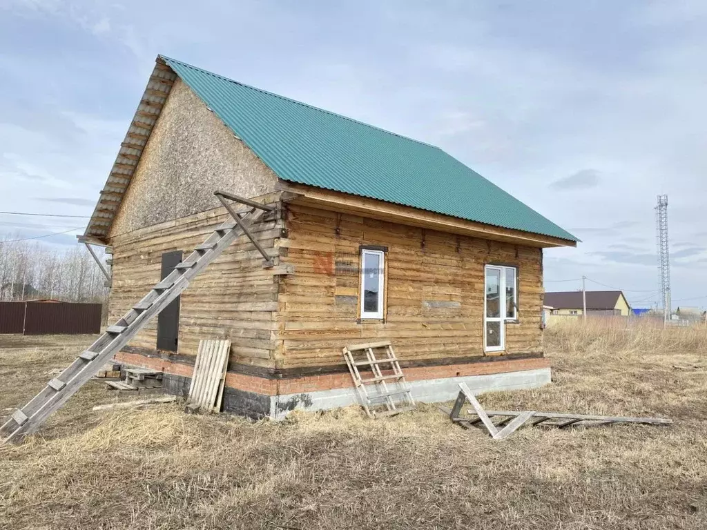 Дом в Тюменская область, Тюменский район, д. Якуши ул. Жукова (110 м) - Фото 1