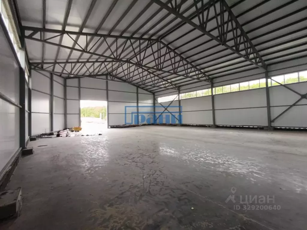 Склад в Курская область, Курский район, Моковский сельсовет, д. 1-я ... - Фото 2