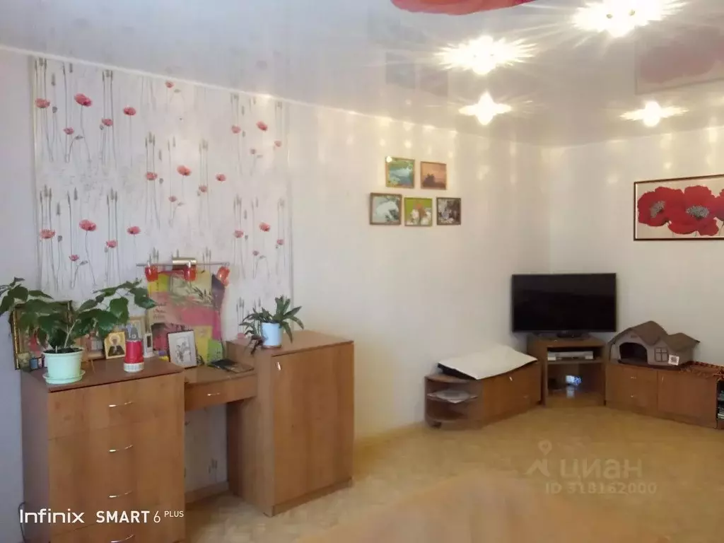 2-к кв. Оренбургская область, Оренбург Авиационная ул., 8/1 (64.0 м) - Фото 1