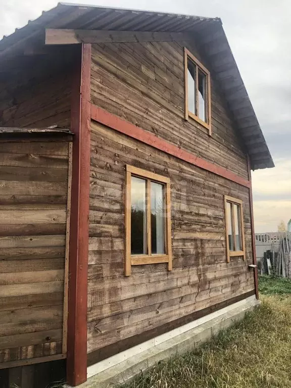 Дом в Красноярский край, Емельяново городское поселение, пос. Логовой ... - Фото 1