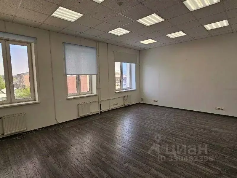 Офис в Санкт-Петербург Уральская ул., 19к8 (40 м) - Фото 1