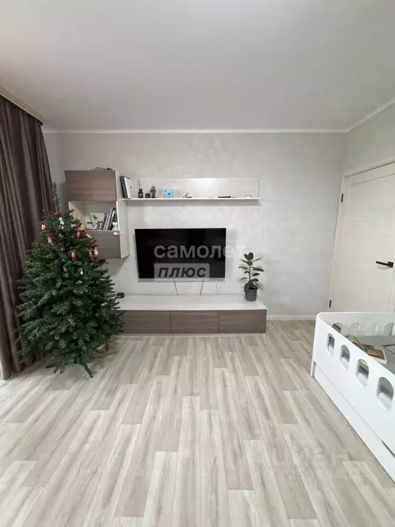 1-к кв. Омская область, Омск Спортивная ул., 52 (44.0 м) - Фото 0