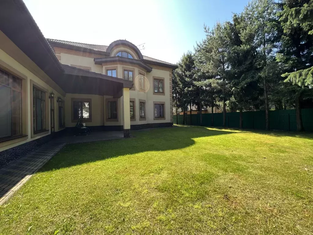 Коттедж в Московская область, Красногорск городской округ, д. ... - Фото 0