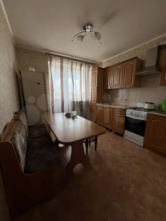 1-к. квартира, 38 м, 7/10 эт. - Фото 0