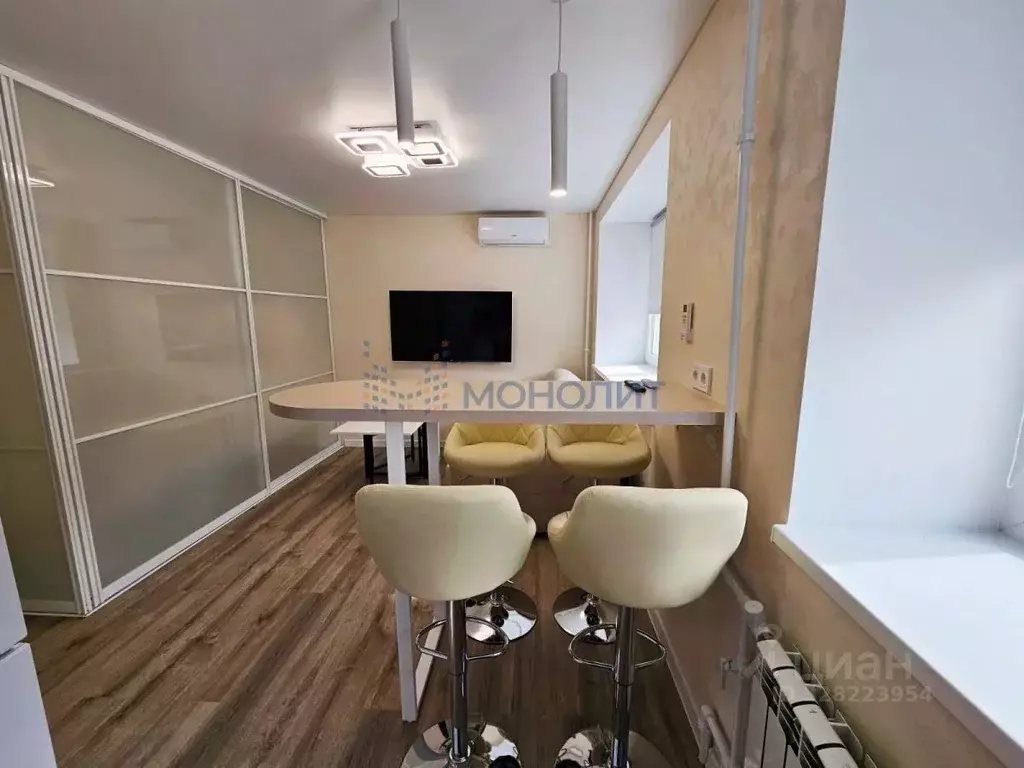 1-к кв. Нижегородская область, Нижний Новгород ул. Максима Горького, ... - Фото 1