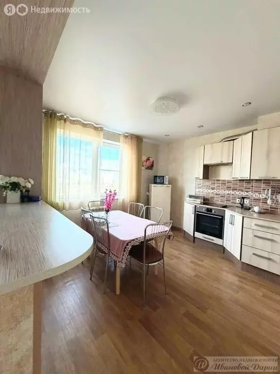 3-комнатная квартира: Самара, улица Врубеля, 17 (100 м) - Фото 2