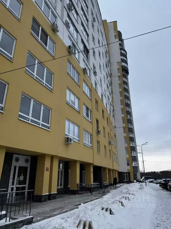 3-к кв. Нижегородская область, Нижний Новгород Ошарская ул., 98к1 ... - Фото 0