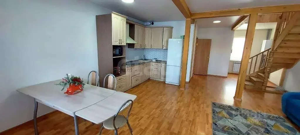 Таунхаус в Свердловская область, Белоярский муниципальный округ, пос. ... - Фото 1