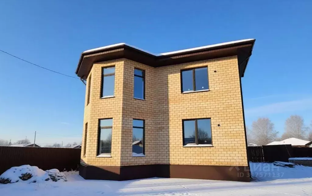 Дом в Свердловская область, Сысертский муниципальный округ, с. Патруши ... - Фото 1