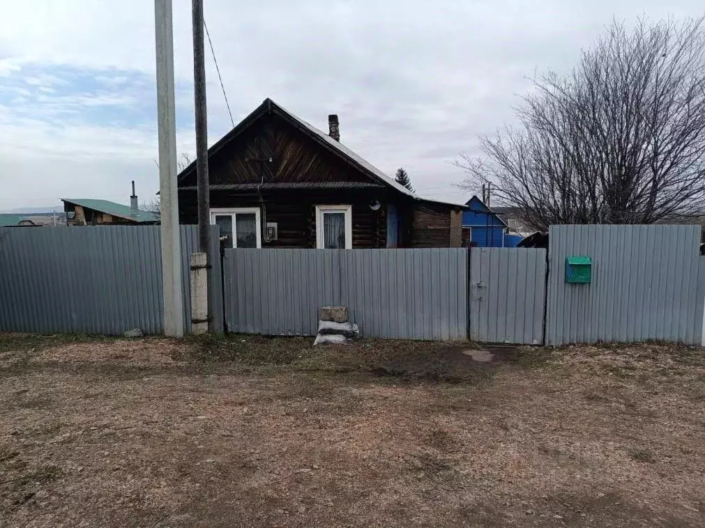 Дом в Кемеровская область, Белово ул. Калинина, 12 (48 м) - Фото 1