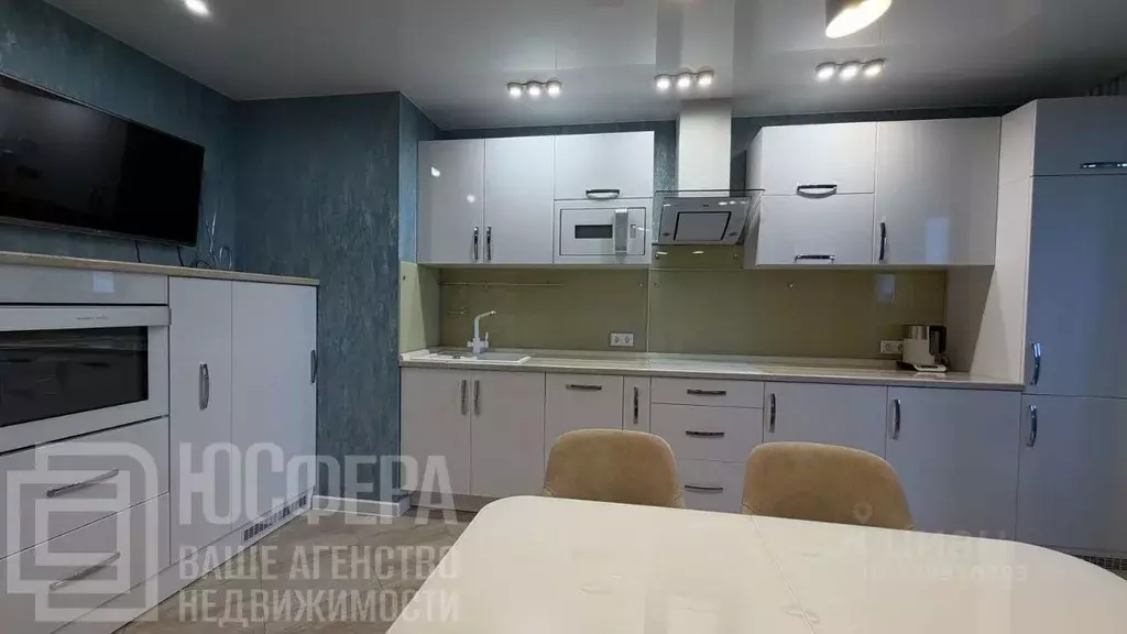 3-к кв. Волгоградская область, Волгоград Гомельская ул., 7 (109.0 м) - Фото 2