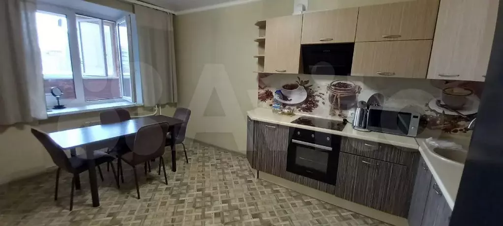 3-к. квартира, 100 м, 6/10 эт. - Фото 1