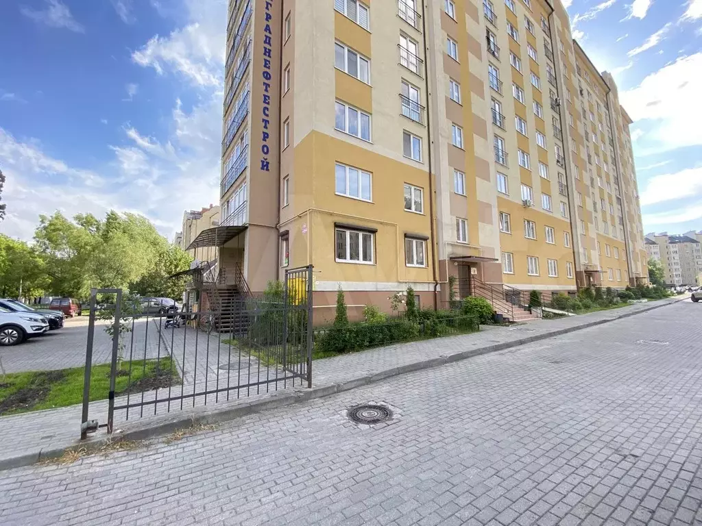 2-к. квартира, 73 м, 7/9 эт. - Фото 0