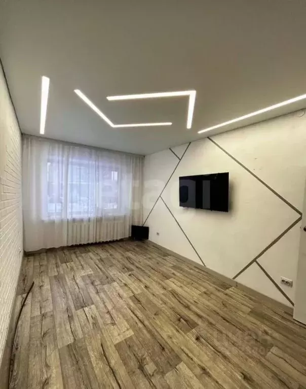 2-к кв. Амурская область, Белогорск ул. Кирова, 304 (39.6 м) - Фото 1