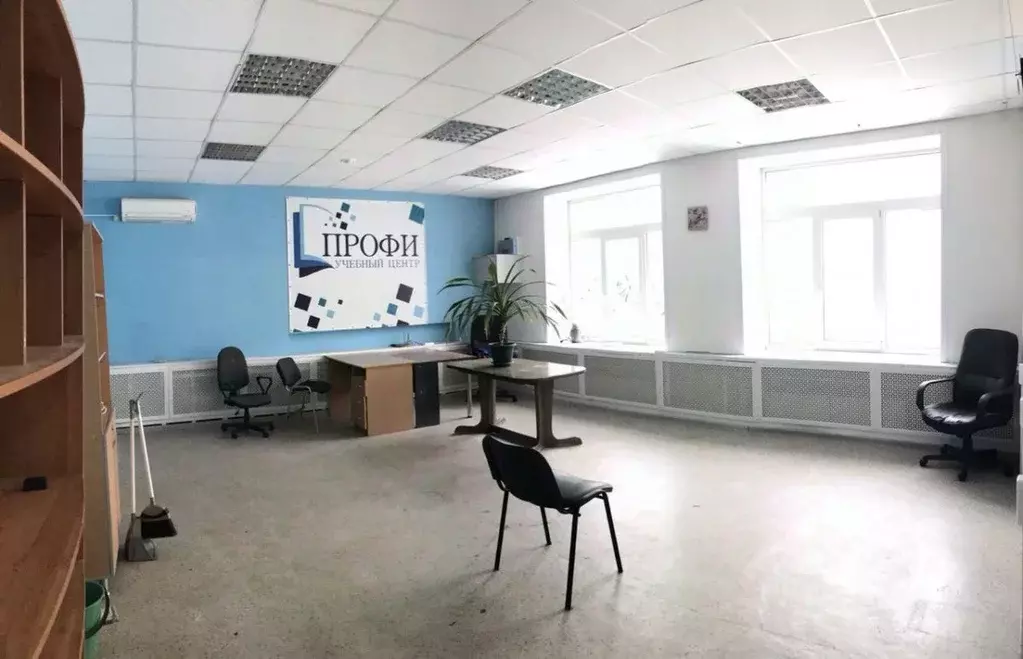 Офис в Волгоградская область, Волжский ул. Мира, 36Б (78 м) - Фото 2