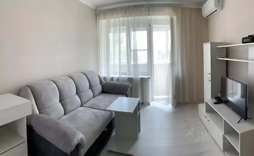 Снять квартиру в крымске. Крымск Лагерная улица 140 а.